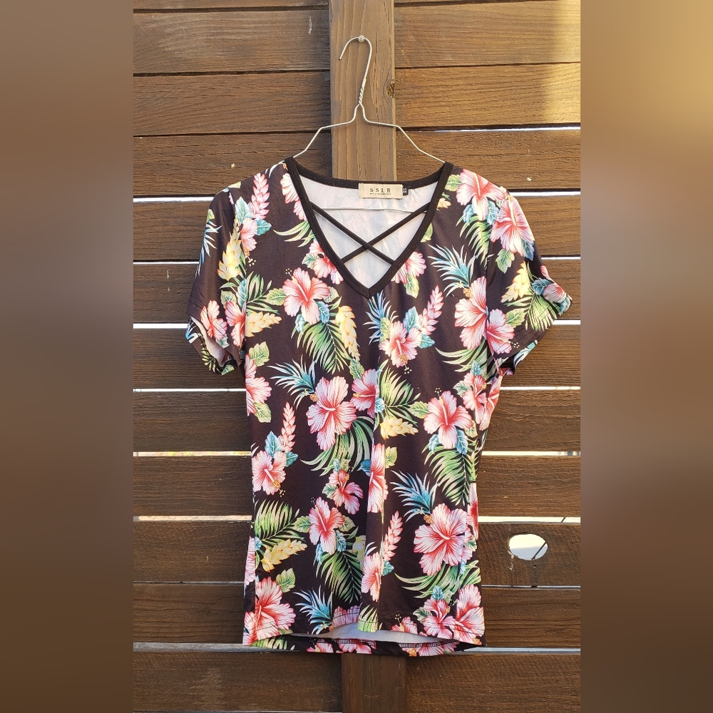 Pink and Green Fitted Cut Out Blouse